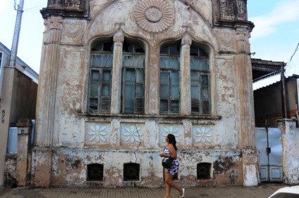 Imóvel que abrigou antigo Consulado Português, em 1914, fica na rua Paranaíba, no centro da cidade. - Danielle Leduc/JPNEWS