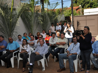 Anúncio aconteceu ontem, na casa da prefeita -