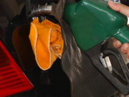 Segundo a AIE, alta da demanda por gasolina deve ficar em 1% entre 2015 e 2021 - Arquivo/Agência Brasil