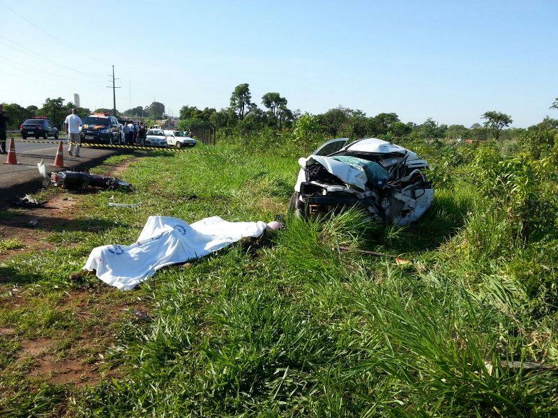 Automóvel trafegava pela BR-163 e foi atingido por viatura da PF - Assessoria/PRF-MS