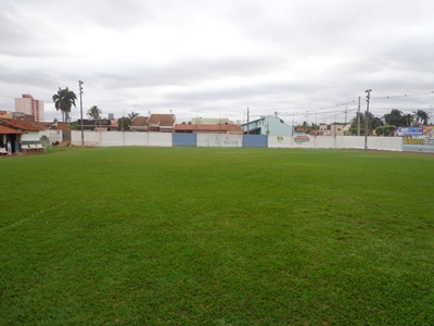 AABB Comunidade prepara campo para receber torneio -