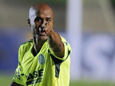 Decisivo, Assunção selou o triunfo alviverde com uma bomba de fora da área - Decisivo, Assunção selou o triunfo alviverde com uma bomba de fora da área -