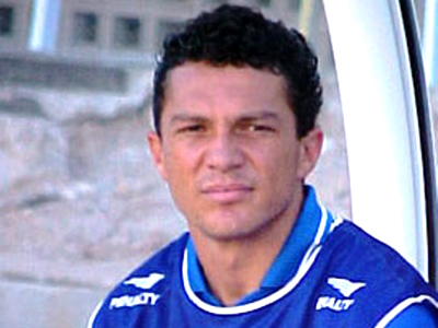 Sinval, na época em que atuava pelo Fortaleza (esq.) e pela Portuguesa - Sinval, na época em que atuava pelo Fortaleza (esq.) e pela Portuguesa -