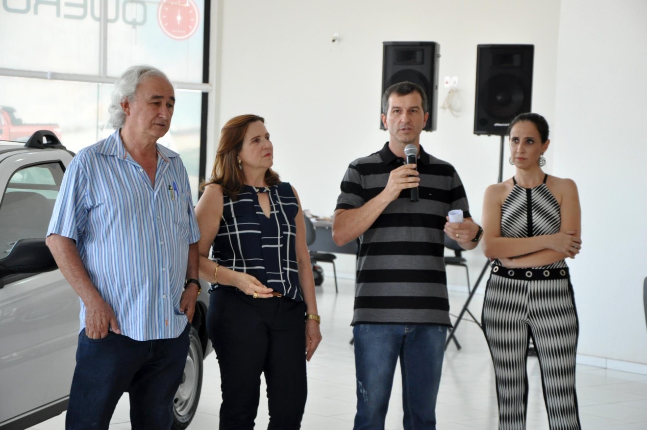 Desenvolvimento a quatro rodas