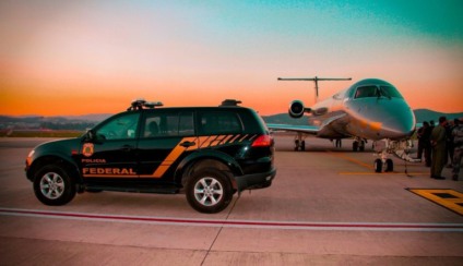 Ação aconteceu simultaneamente em 10 estados brasileiros. Mais de 35 aeronaves foram apreendidas - Divulgação/PF
