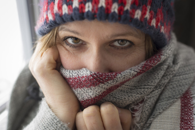 Ressecamento da pele ao redor dos olhos no inverno: como tratar e prevenir Ressecamento da pele ao redor dos olhos no inverno: como tratar e prevenir