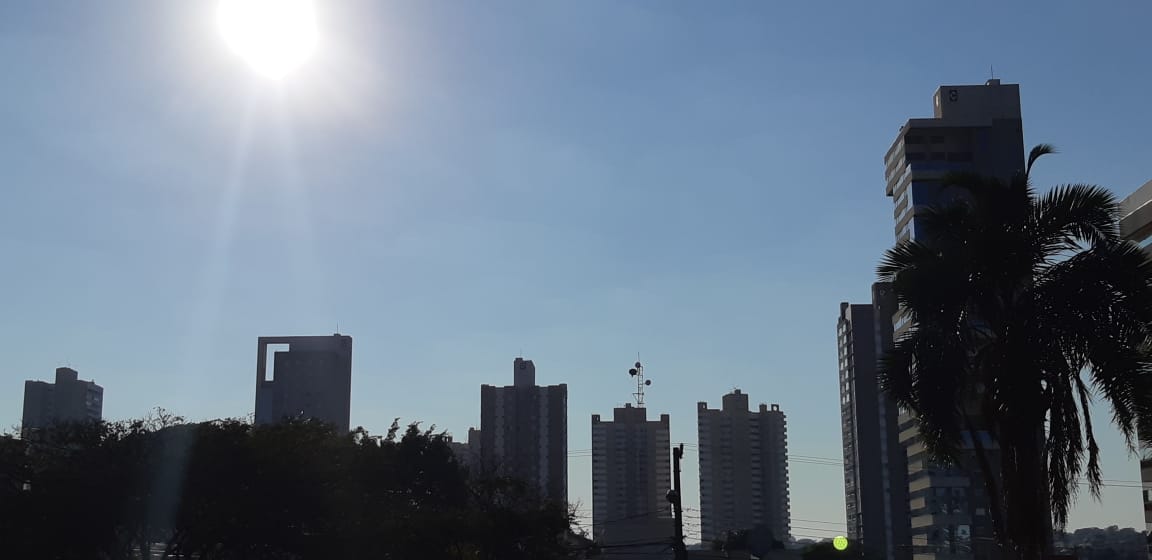 Pancadas de chuva e trovoadas domingo à tarde nas regiões centro-oeste, sudoeste e sul do Estado - Dayanne Faquetti