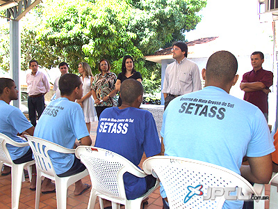 Entrega de certificados foi na Secretaria de Assistência Social -