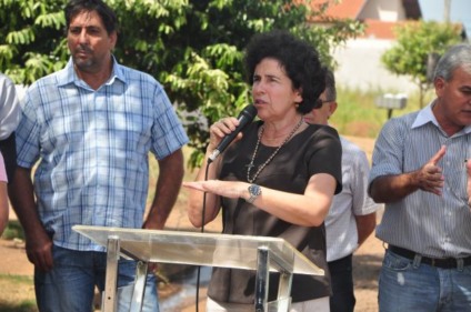 Márcia discursou no Jardim dos Ypês -