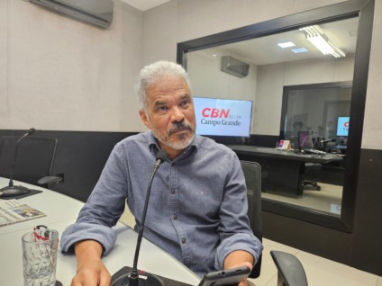 Colunista Adilson Trindade durante o Jornal CBN Campo Grande.  | Foto: Redação CBN-CG