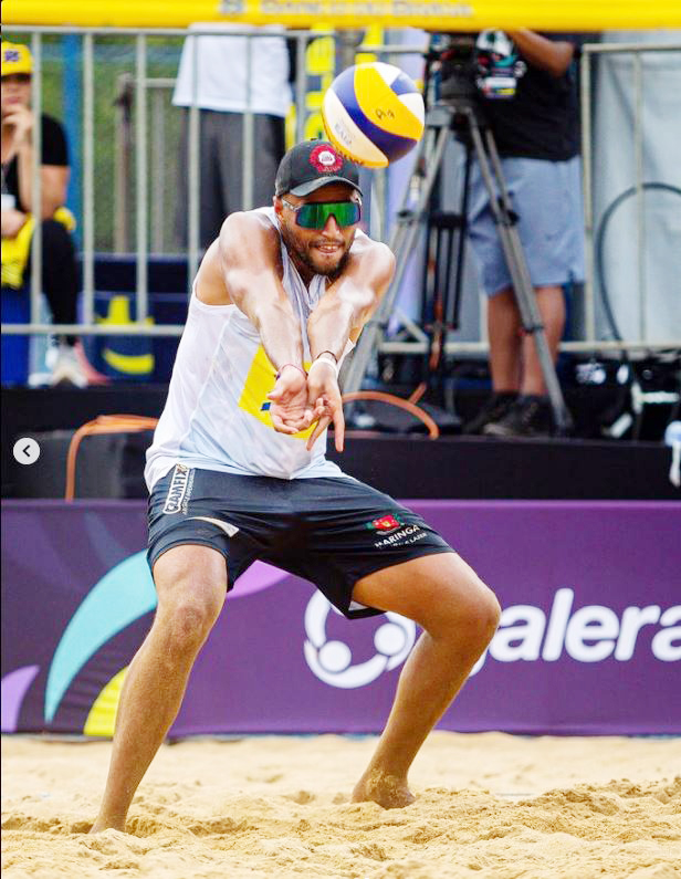 Atleta é bicampeão brasileiro de vôlei de praia