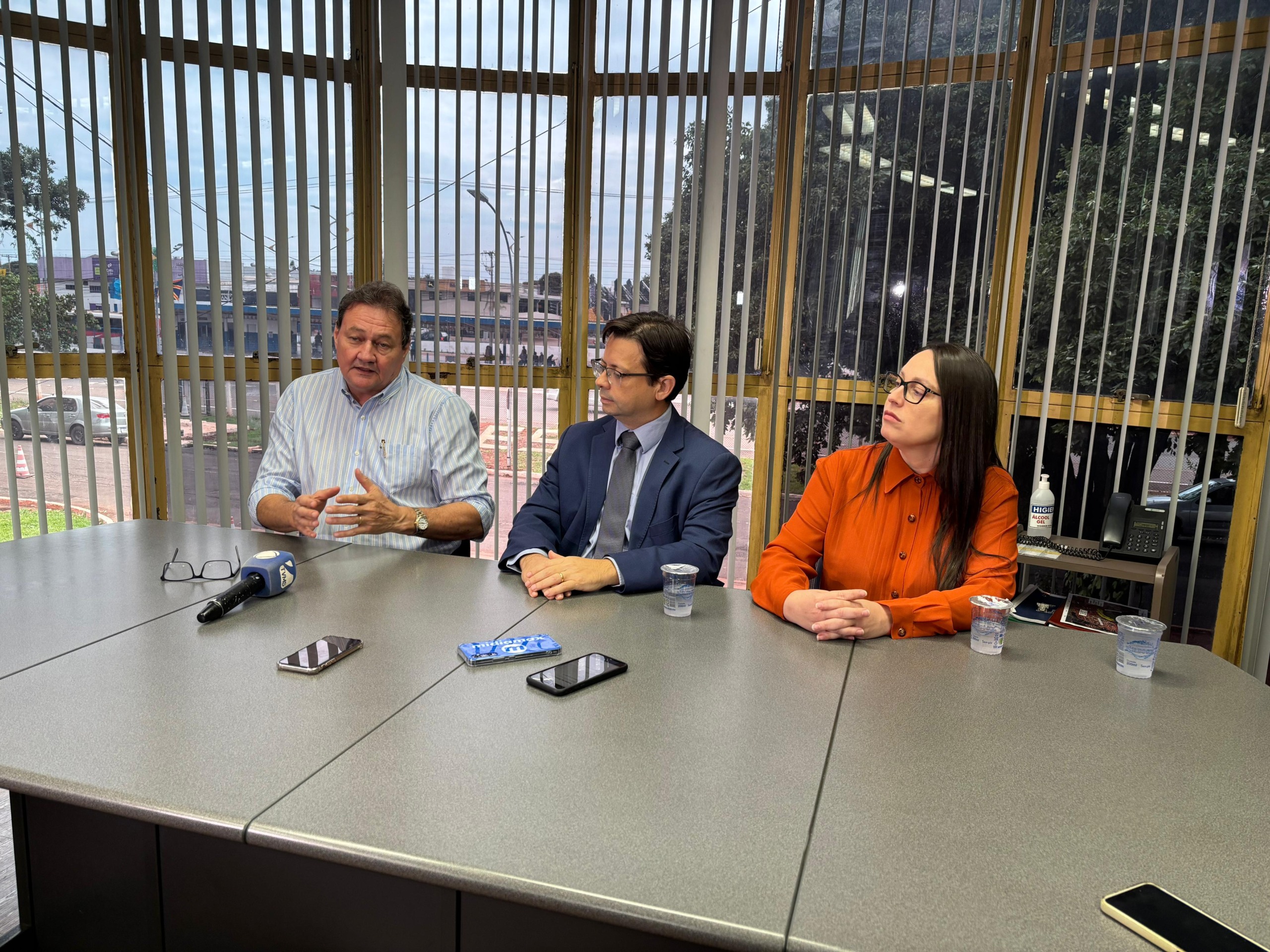 Marcelo Miglioli, Luiz Antônio Freitas e Gisseli Giraldelli participaram da entrevista coletiva de hoje na Sisep | Foto: Mateus Adriano/CBN CG