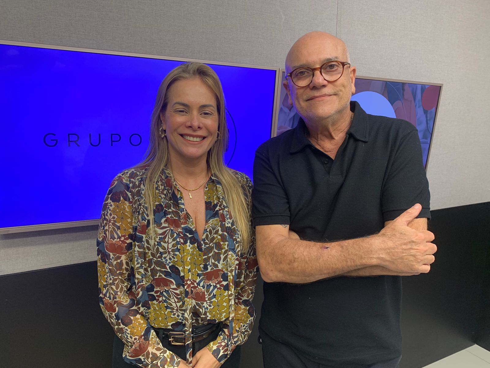 Cristiane Schimidt e José Marques nos estúdios da Rádio CBN Campo Grande