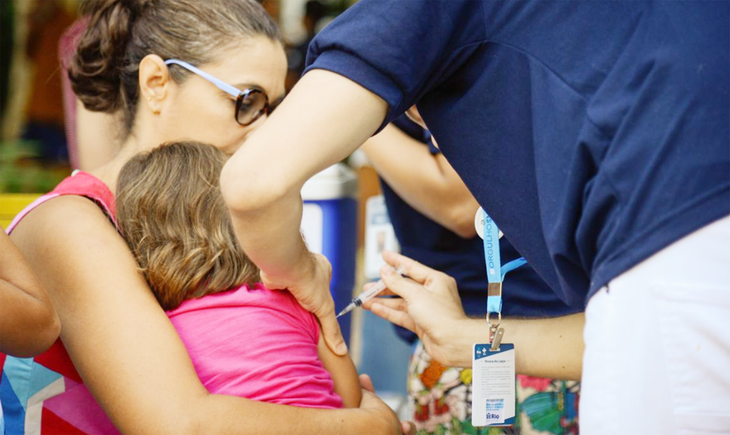 Sintomas são similares aos de gripe comum e vacinação previne casos da doença.