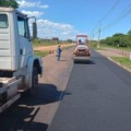 A avenida dá acesso ao Balneário Municipal.