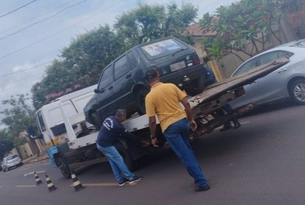 Casos extremos, como veículos que abrigam roedores e outros riscos à saúde pública, reforçam a urgência da operação.