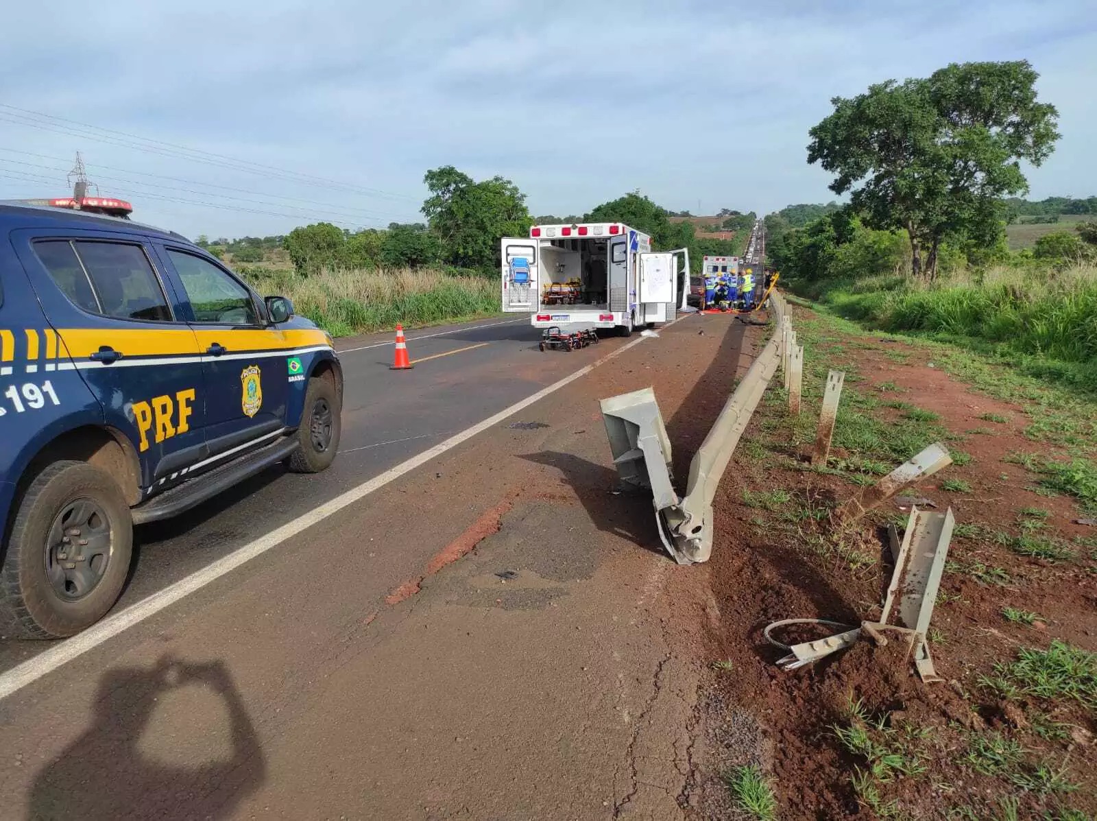 Mulher morre em acidente na BR-158 em Paranaíba