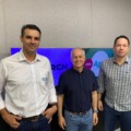 Thiago Duque e Eraldo Dodero nos estúdios da rádio CBN CG