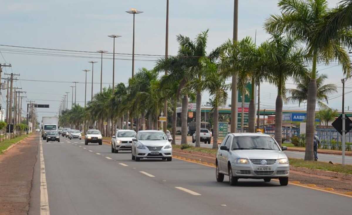 Para combater os acidentes, a cidade vem reforçando campanhas educativas e instalando novos radares em pontos estratégicos