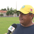 O técnico, Renato Ribeiro, destacou a importância do apoio da torcida na primeira partida, mas alertou para a necessidade de equilíbrio emocional dos jovens atletas.