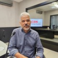 Colunista Adilson Trindade durante o jornal desta quarta-feira. 