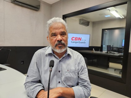 Adilson Trindade durante participação no Jornal CBN Campo Grande. | Foto: Karina Anunciato/CBN-CG