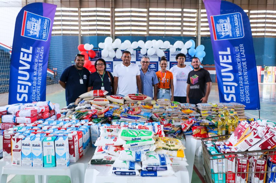 Prefeitura entrega alimentos arrecadados no evento ‘Craques do Bem’ | Divulgação / Prefeitura Municipal de Três Lagoas