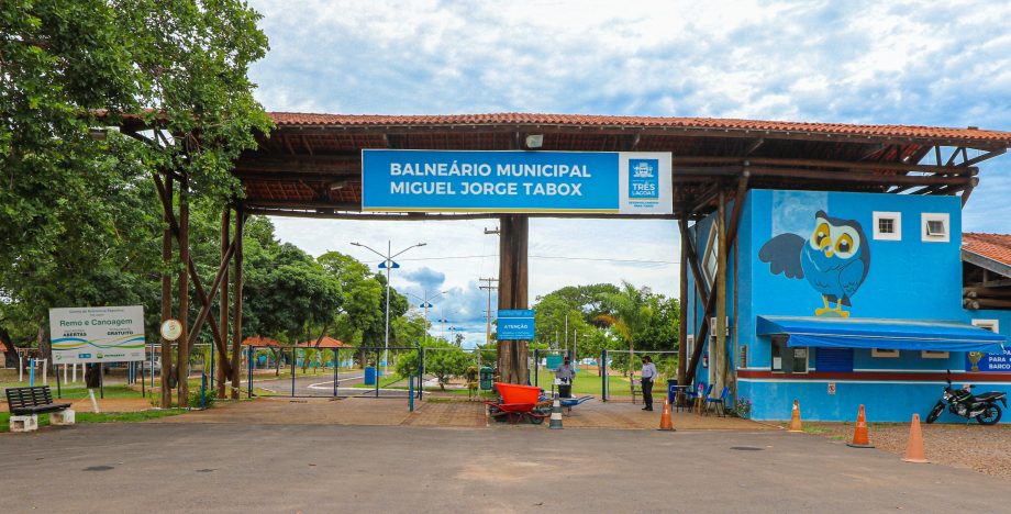 O Balneário Municipal funciona de terça a domingo, das 8h às 18h, com entrada gratuita.