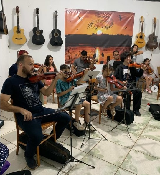 Coral da Igreja de Jesus Cristo dos Santos dos Últimos Dias, Instituto Sol do Pantanal e a Banda Tambor Lata se apresentam hoje