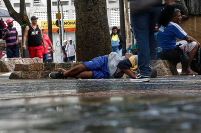 Levantamento do Ministério Público Federal apontam que, ao menos, 1.057 pessoas vivem nas ruas da capital | Foto: Paulo Pinto/Agência Brasil