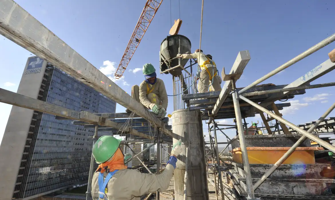 Custos da construção civil sobem com destaque para mão de obra | Divulgação / Agência Brasil