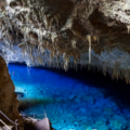 Gruta Lagoa Azul em Bonito