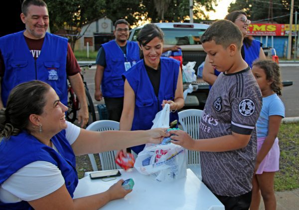 Evento, que teve início na Esplanada NOB e percorreu os principais pontos da cidade, contou com a participação da comunidade.