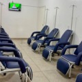 Pronto Socorro recebe novas poltronas na sala de soroterapia (Foto: DICOM/Prefeitura)