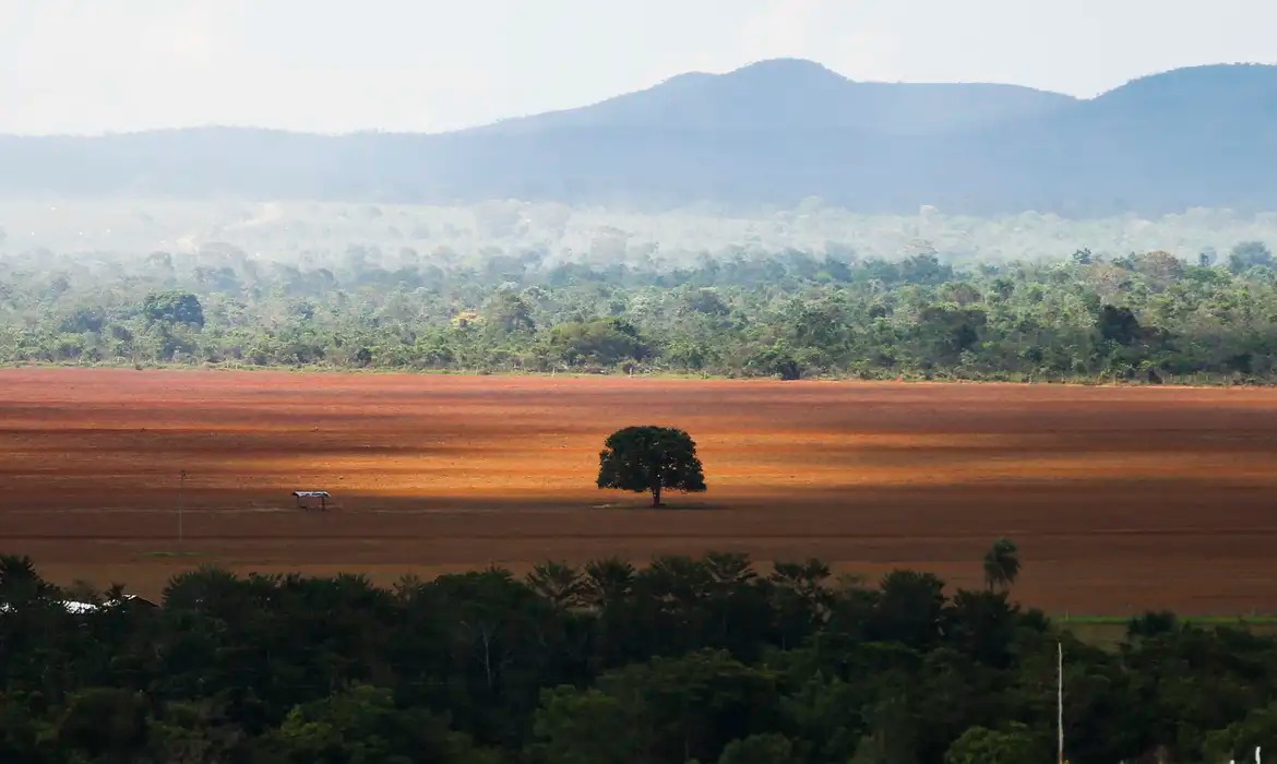 Igual no primeiro mandato, presidente norte-americano deixou Acordo de Paris | Foto: Reprodução/Agência Brasil