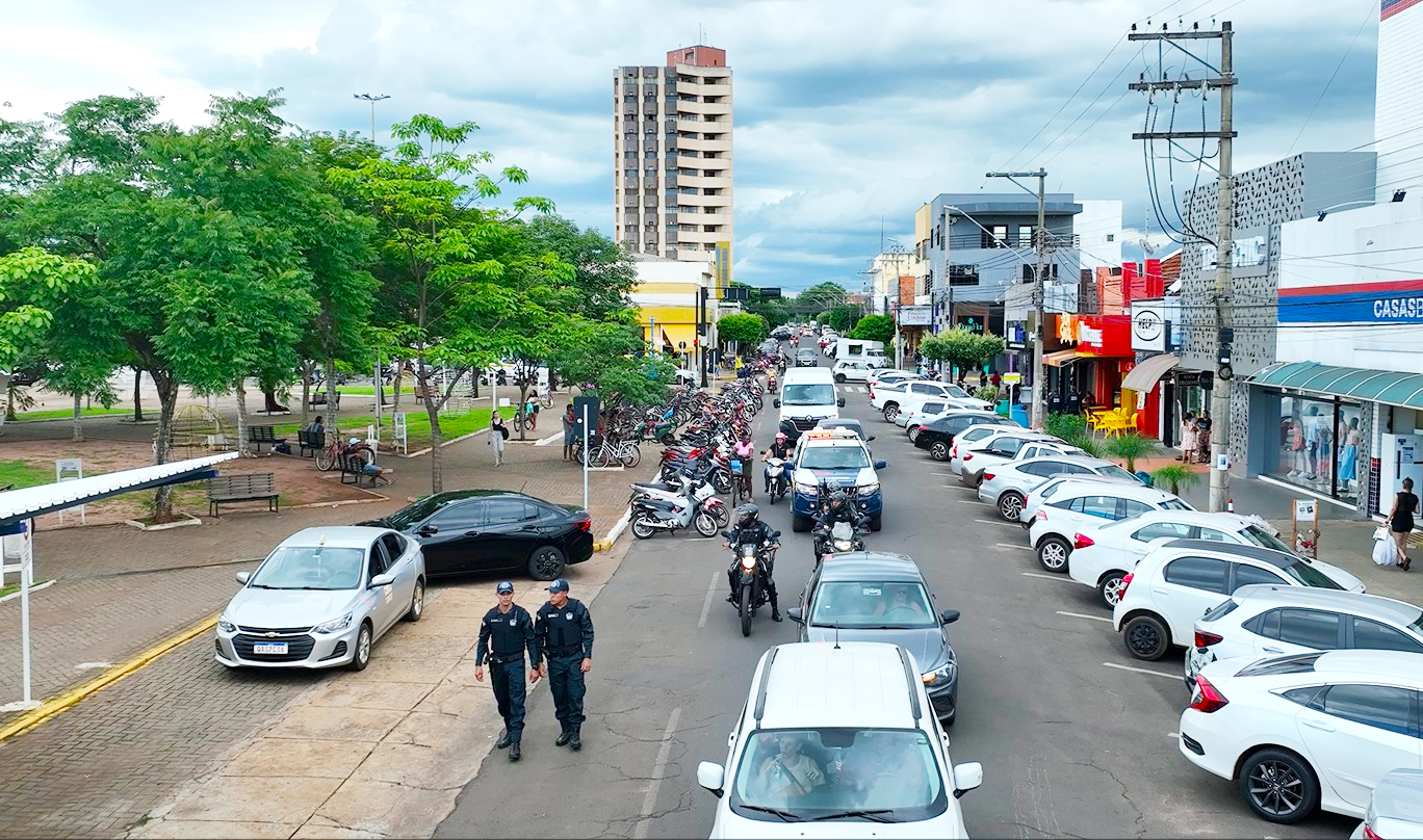 Comércio de Três Lagoas e demais setores da economia sofrem com a falta de mão de obra; salário baixo e auxílios sociais dos governos são apontados como causas