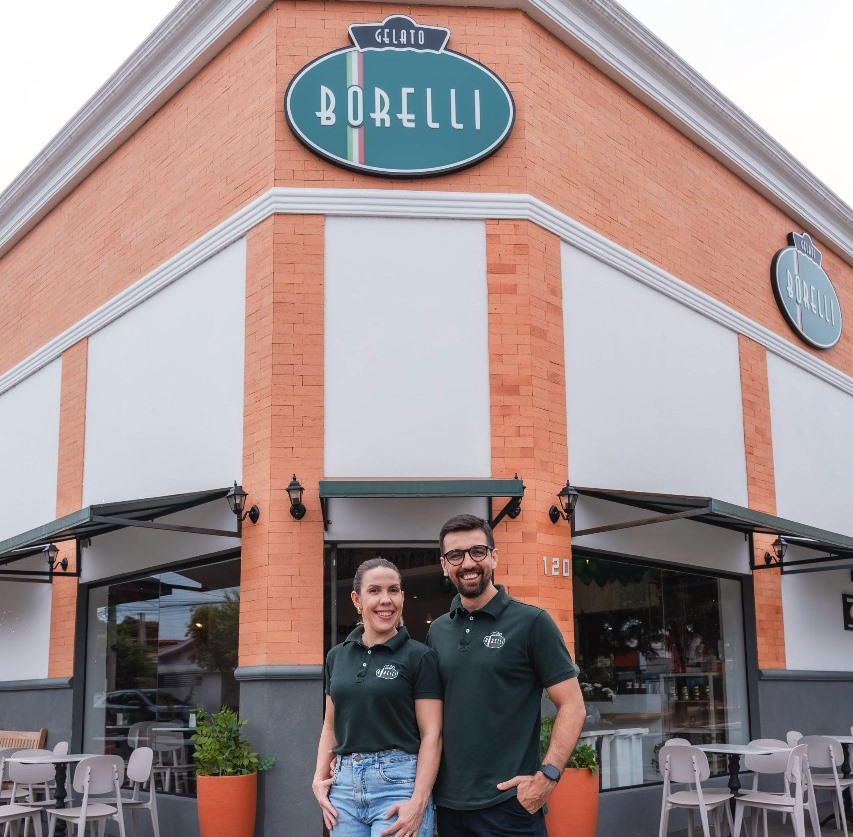 Casal de empresários é patrocinador da promoção.