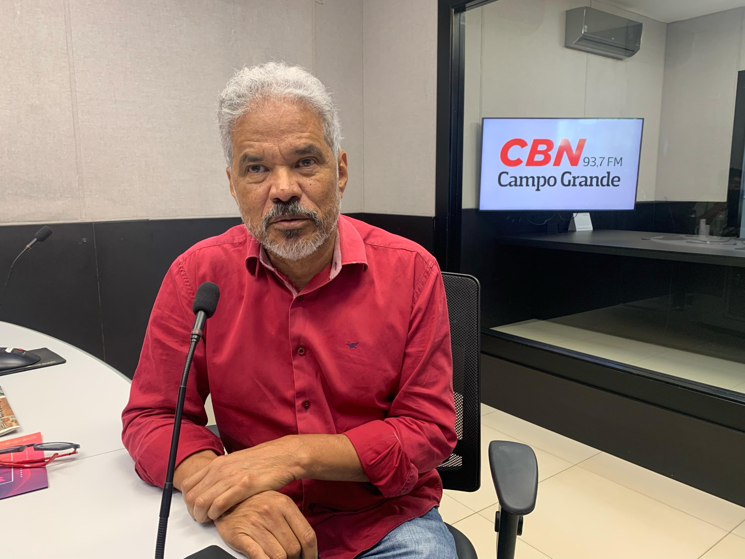 Colunista durante o Jornal CBN Campo Grande. Foto: Redação/CBN-CG