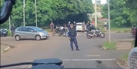 Trânsito foi desviado durante trabalhos de peícia | Foto: Reprodução/ Redes Sociais