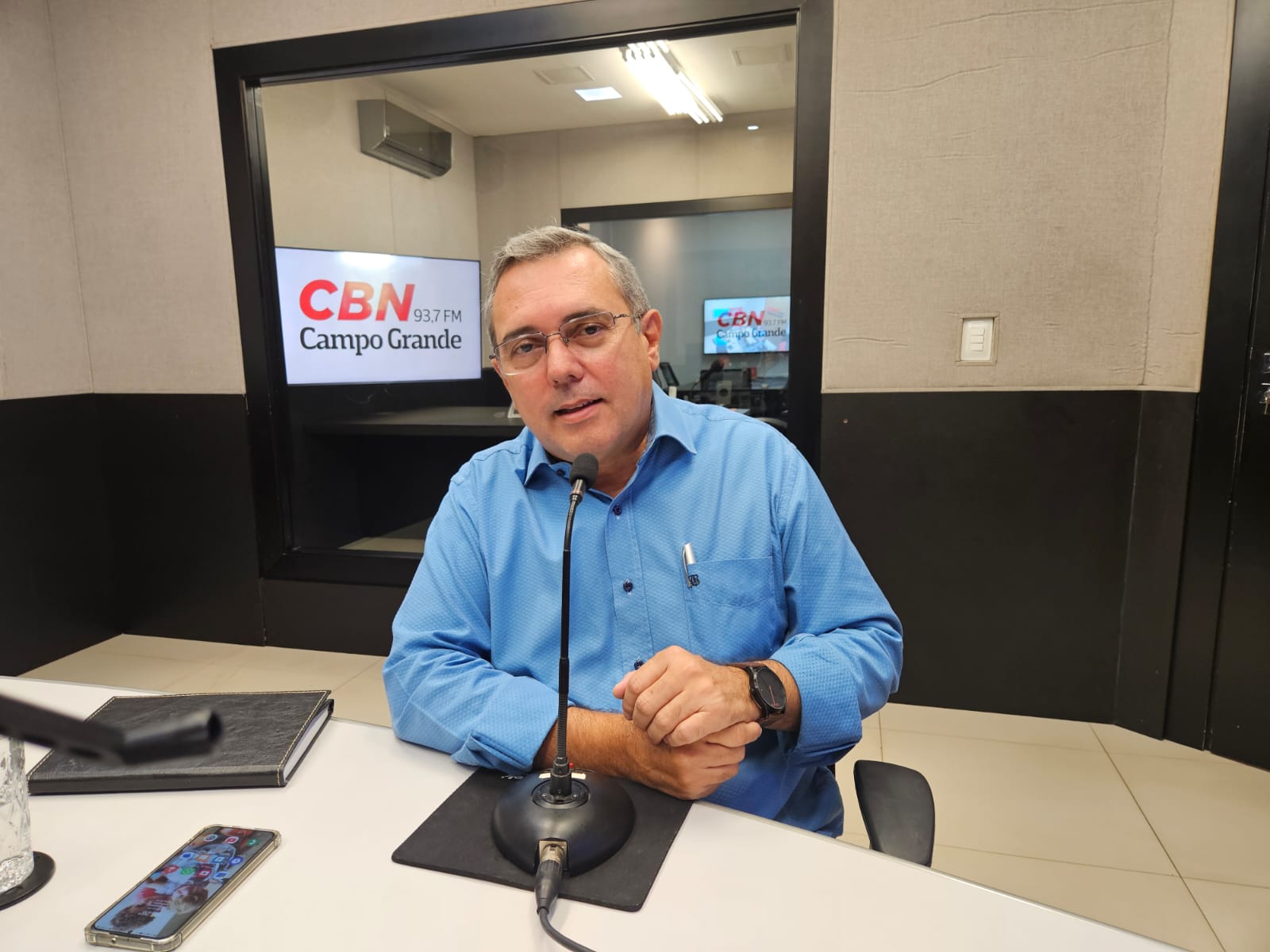 Colunista durante Jornal CBN Campo Grande. Foto: Arquivo/ CBN-CG