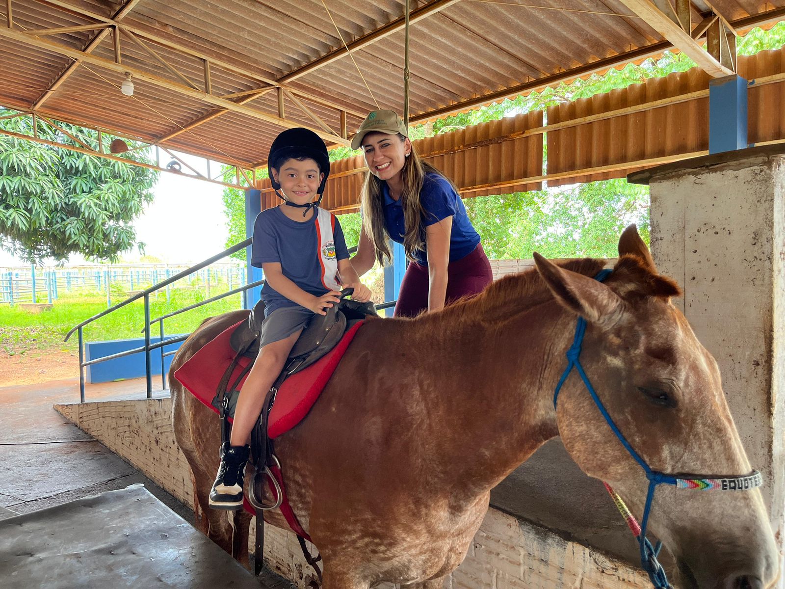 A Equoterapia utiliza cavalos para promover o desenvolvimento biopsicossocial dos pacientes (Foto: Divulgação)