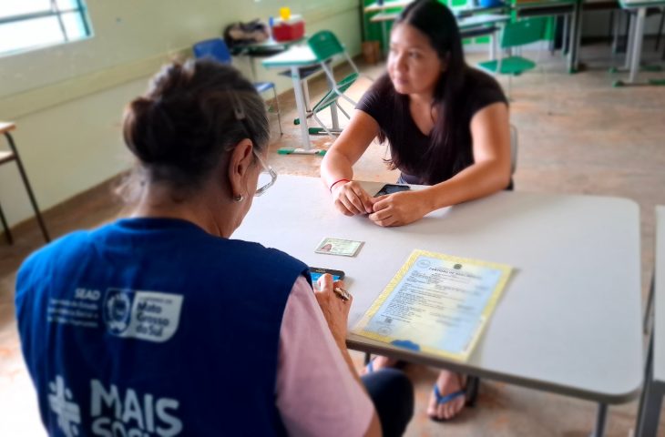 Os servidores irão de casa em casa, numa busca ativa por possíveis futuros beneficiários. Foto: Bruno Rezende/Secom