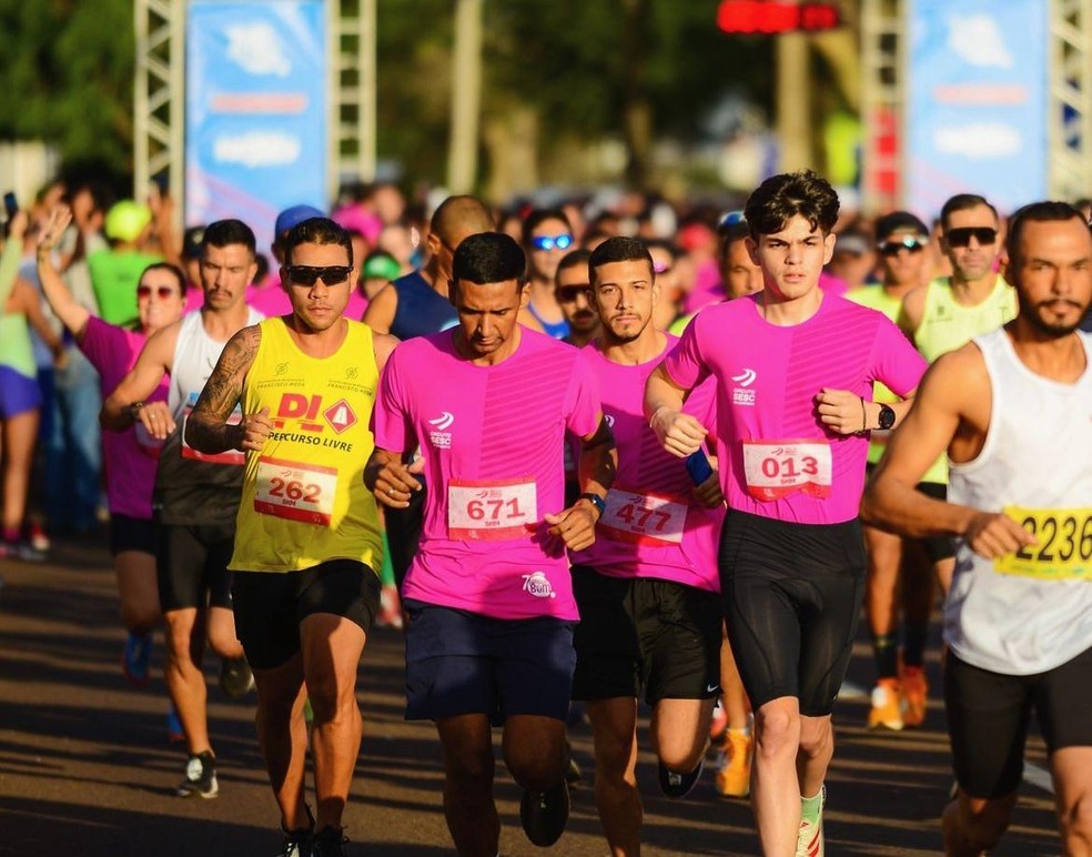 Largada da Corrida Sangue Bom 2025 na Vila Morena, Parque dos Poderes