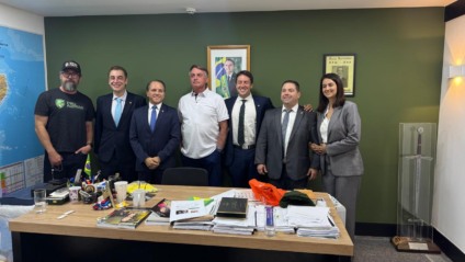 Parlamentares de MS foram até Brasília realizar encontro com Bolsonaro - Foto: Divulgação