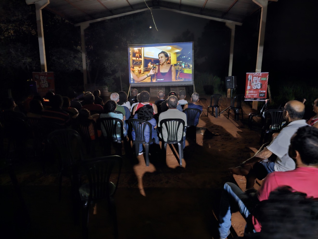 Exibição dos filmes em Terenos, como parte da programação do projeto. Foto: Divulgação