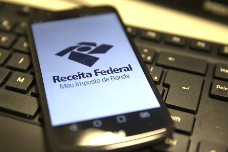 Em MS quase 162,9 mil pessoas com renda de até R$ 5 mil mensais ficariam 100% isentos. Foto: Agência Brasil
