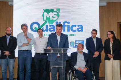 Autoridades presentes no lançamento do MS Qualifica - Foto: Saul Schramm
