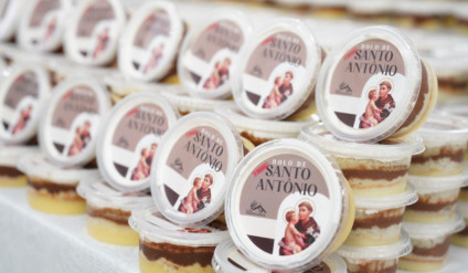 Este ano serão produzidos 17 mil potes do bolo de Santo Antônio