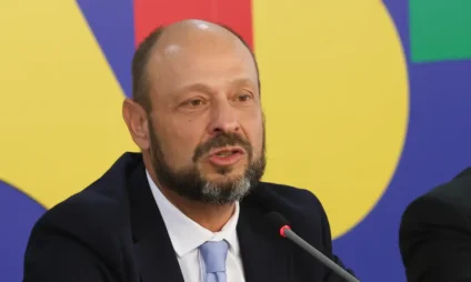 Presidente do INSS declarou que beneficiário pode verificar e contestar descontos diretamente no aplicativo Meu INSS.
