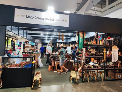 O espaço dedicado ao artesanato do estado tem grande movimentação. Foto: Reprodução /Governo de MS